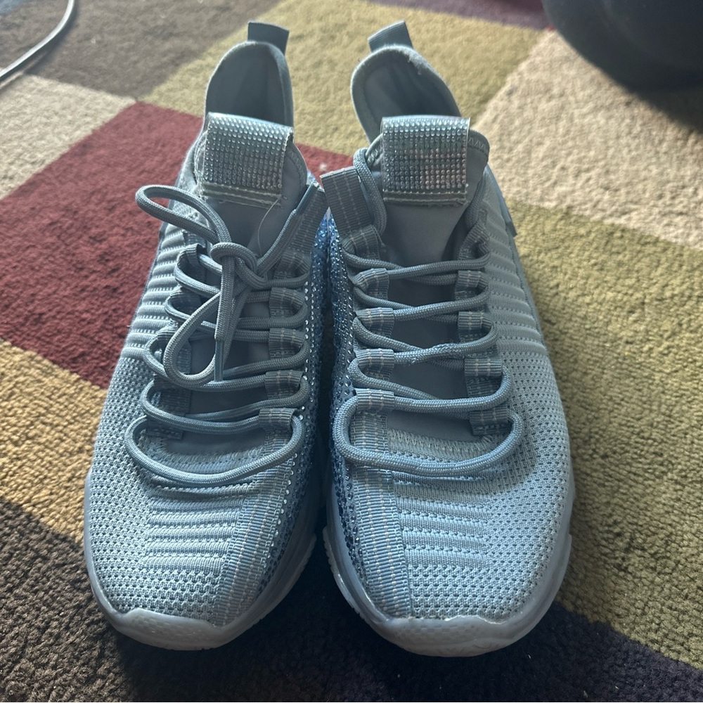 Steve Madden SM NY90 MAXIMA Womens Sneakers Baby Blue Rhinestones Size 10M